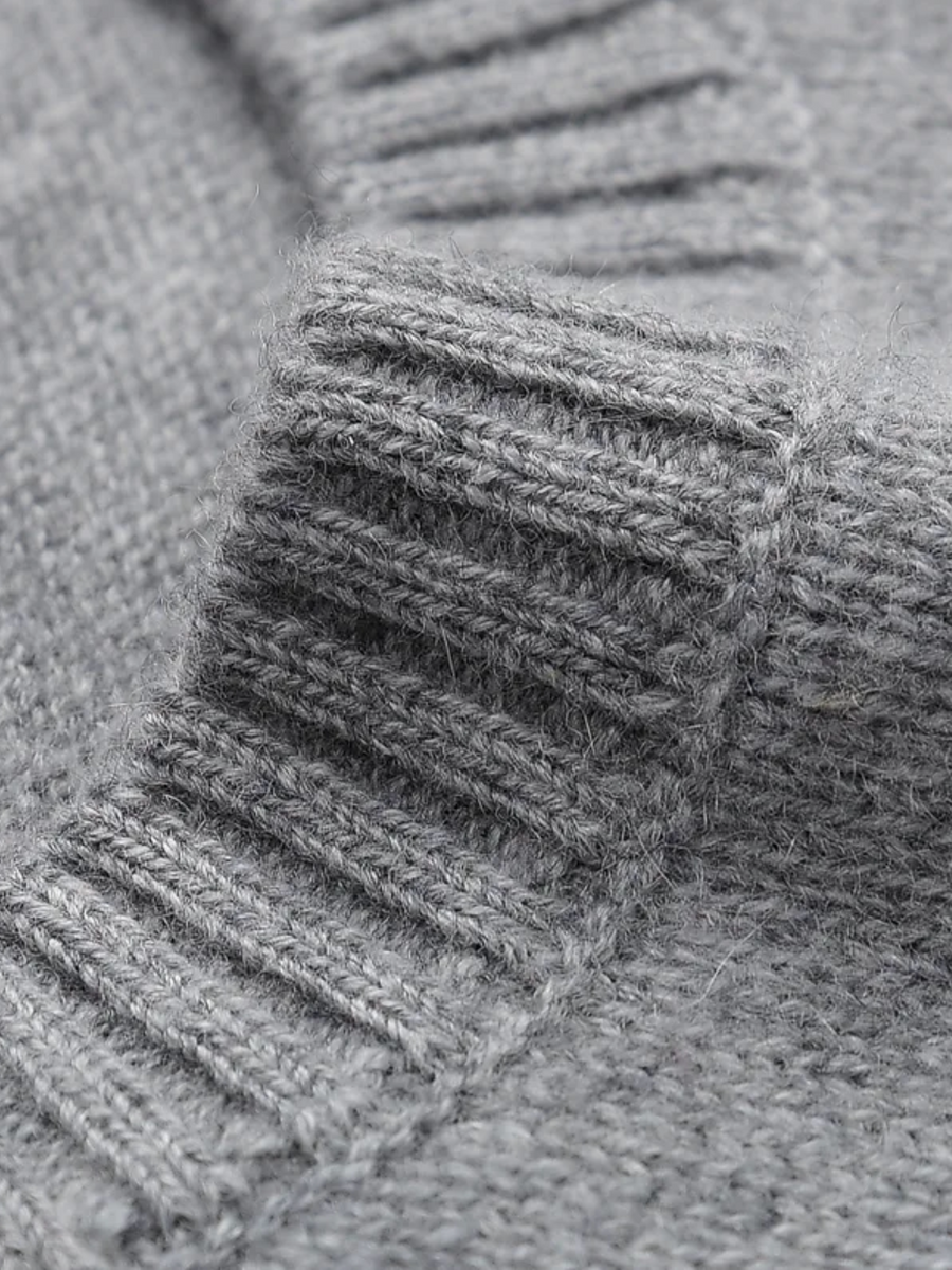 Crewneck Cashmere Sweater - Gray